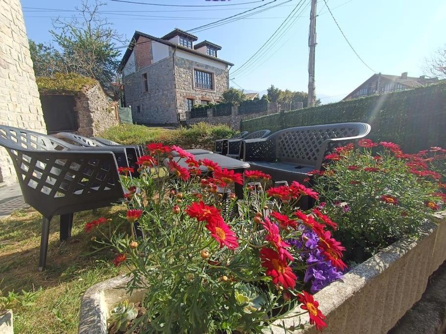 Romantico Acogedor Apartamento En Llanes Bagian luar foto