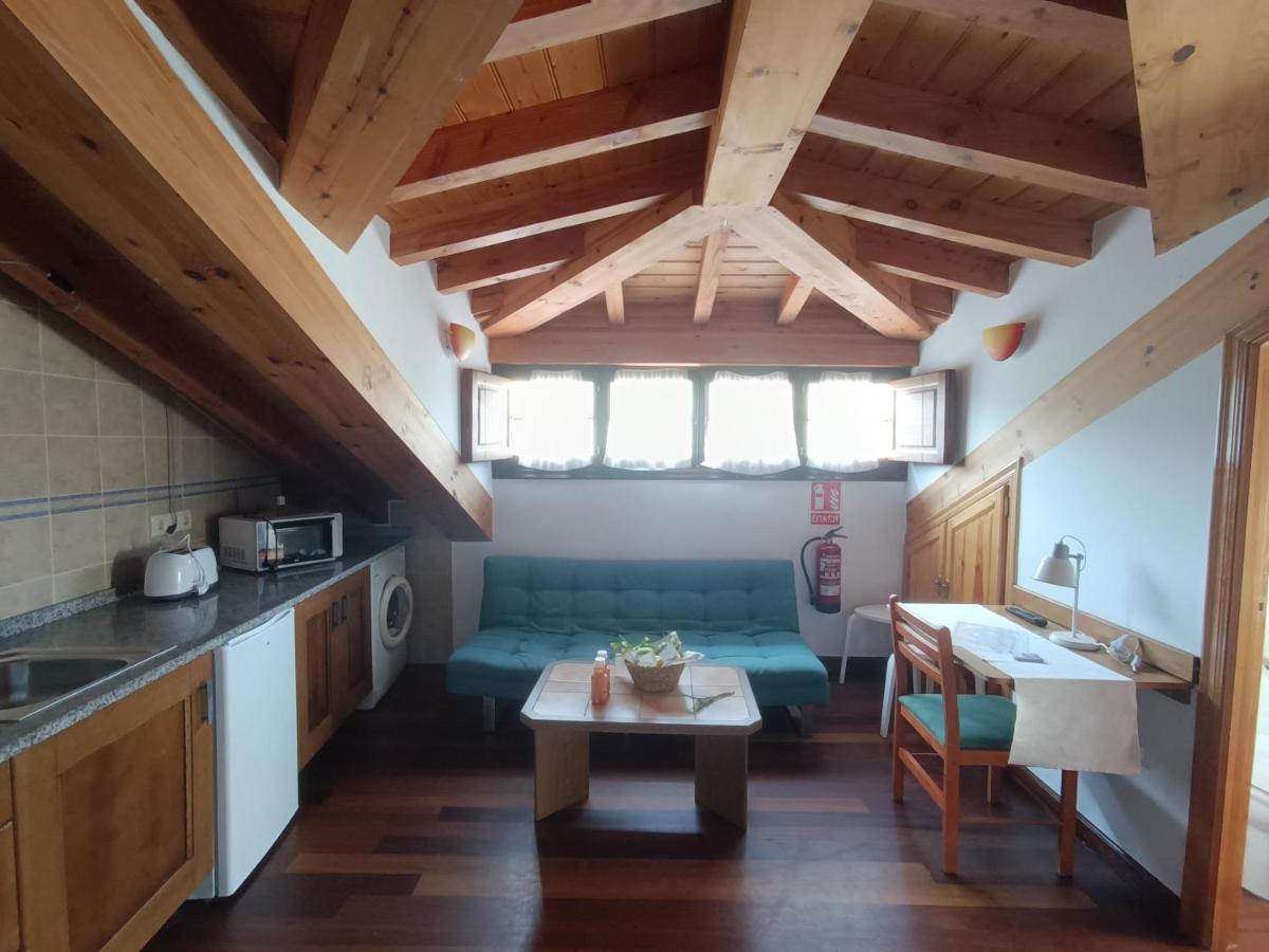 Romantico Acogedor Apartamento En Llanes Bagian luar foto